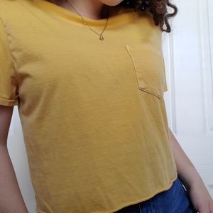 Cropped Yellow Tee